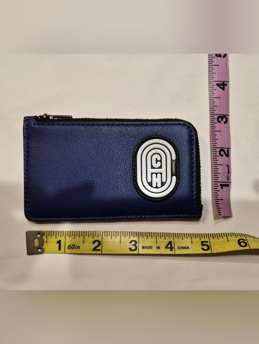 Coach L Zip Card Case NWOT